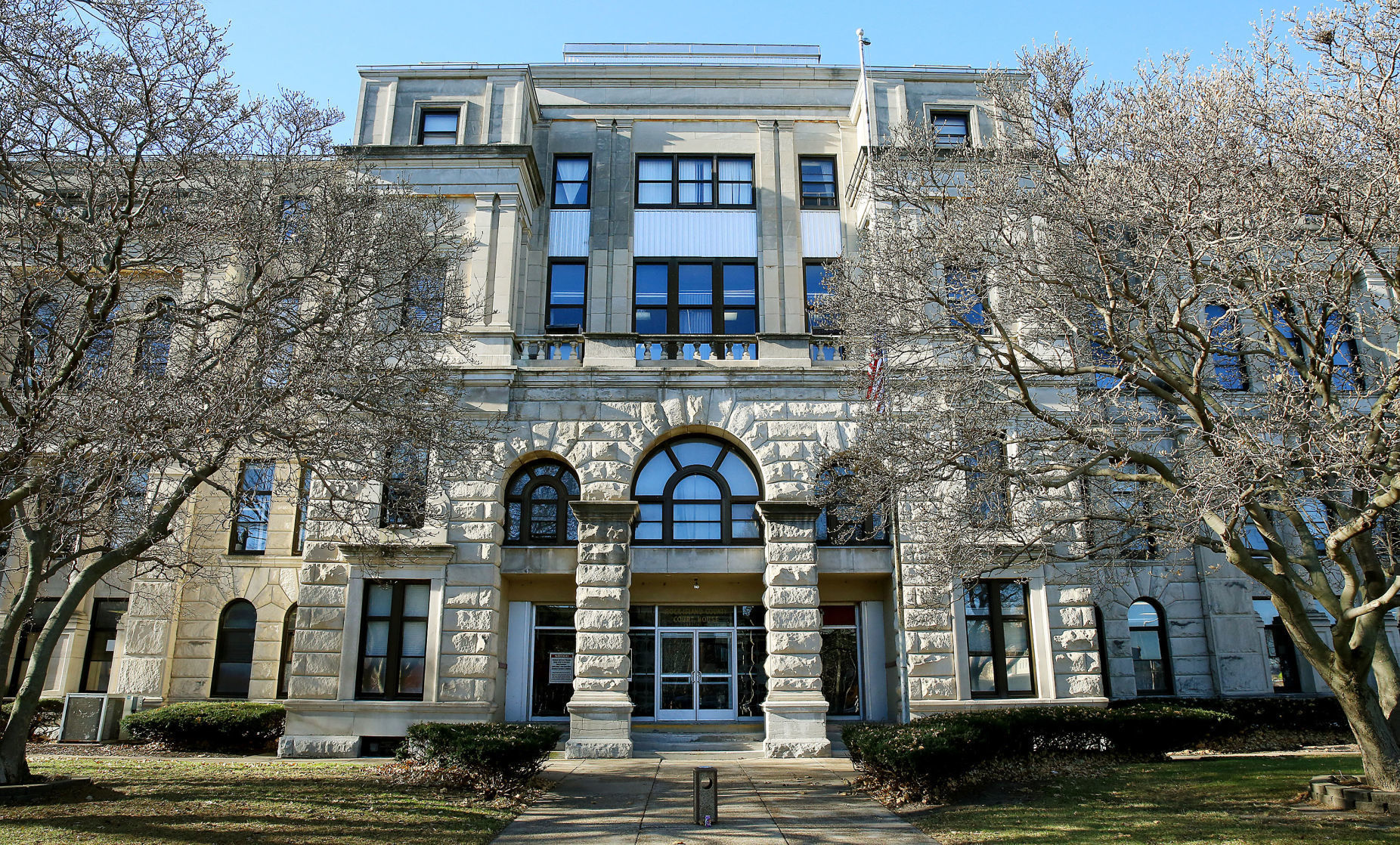 RIC Courthouse-010